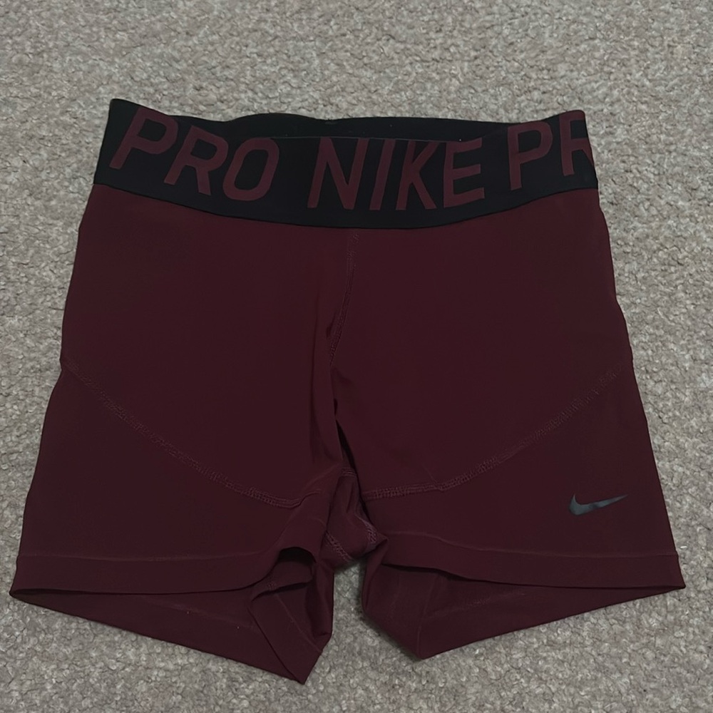maroon nike pro spandex